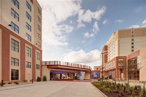 hotels in bettendorf - Courtyard Bettendorf 